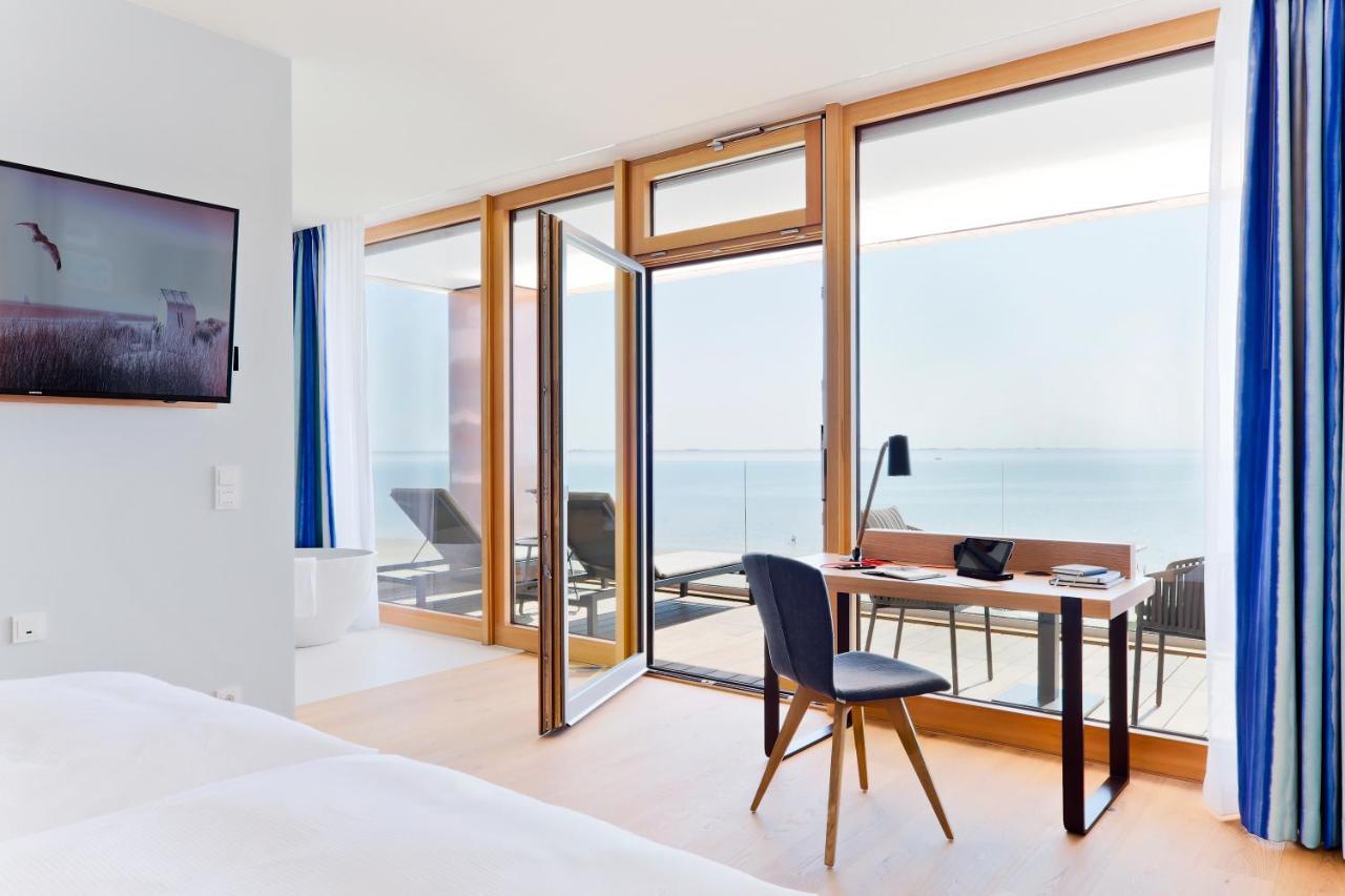 Upstalsboom Wyk Auf Foehr Hotel Bagian luar foto