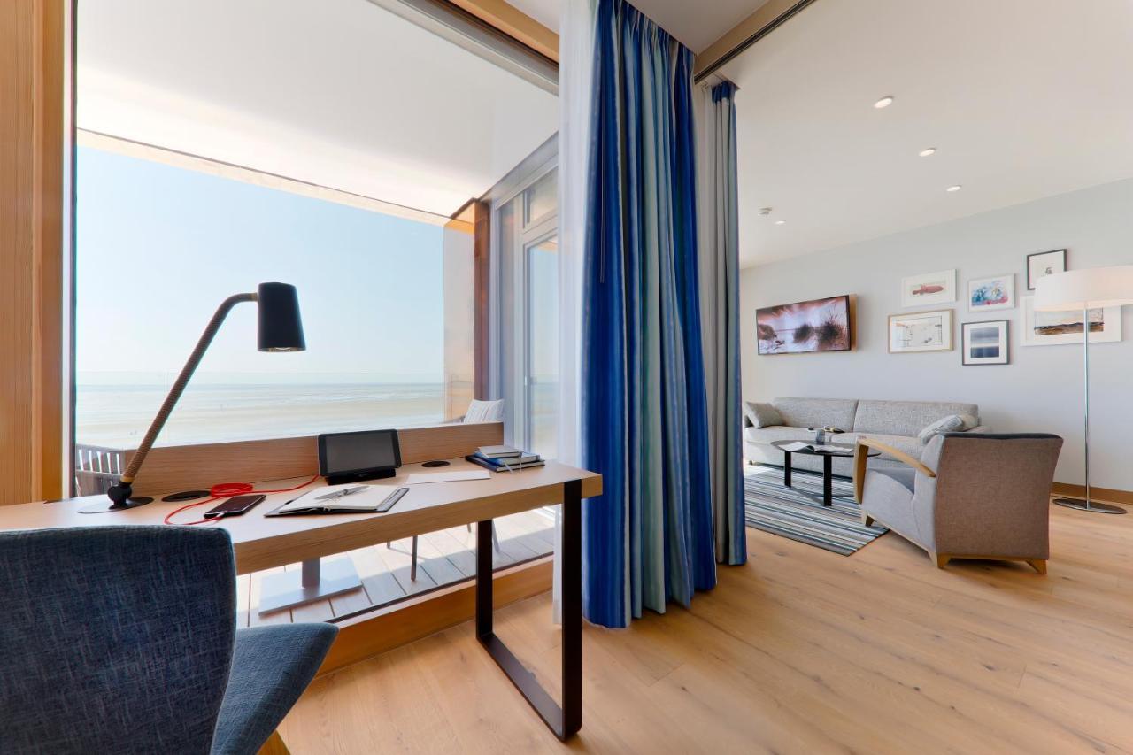 Upstalsboom Wyk Auf Foehr Hotel Bagian luar foto